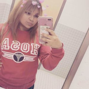 Meet your Posher, Selina